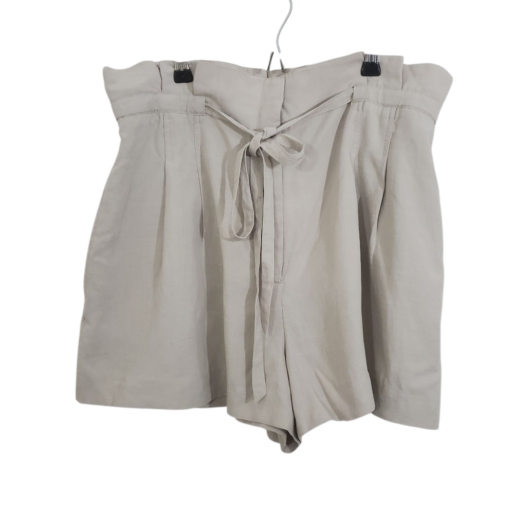 NWT Club Monaco Anreannah Shorts Linen Blend Paperbag Waist Size 12 Casual